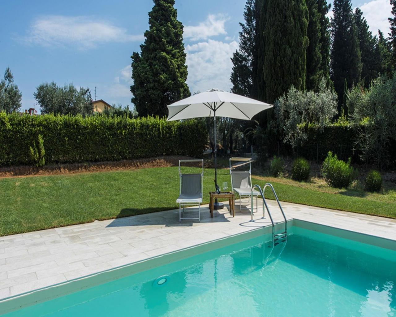 لاسترا أَ سينيا Villa Piandaccoli المظهر الخارجي الصورة