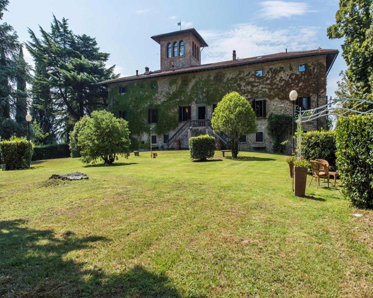 لاسترا أَ سينيا Villa Piandaccoli المظهر الخارجي الصورة