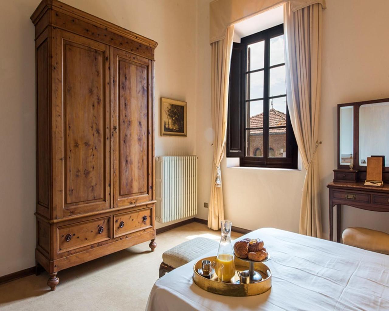 لاسترا أَ سينيا Villa Piandaccoli المظهر الخارجي الصورة