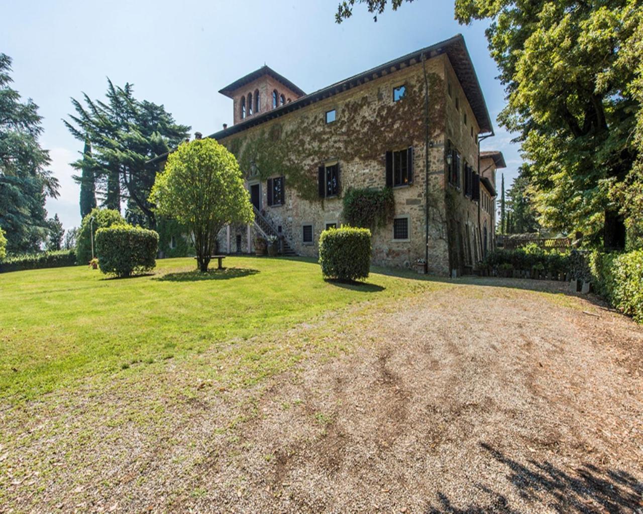 لاسترا أَ سينيا Villa Piandaccoli المظهر الخارجي الصورة
