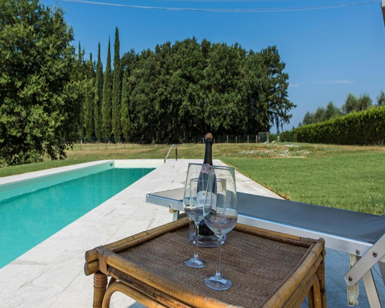 لاسترا أَ سينيا Villa Piandaccoli المظهر الخارجي الصورة