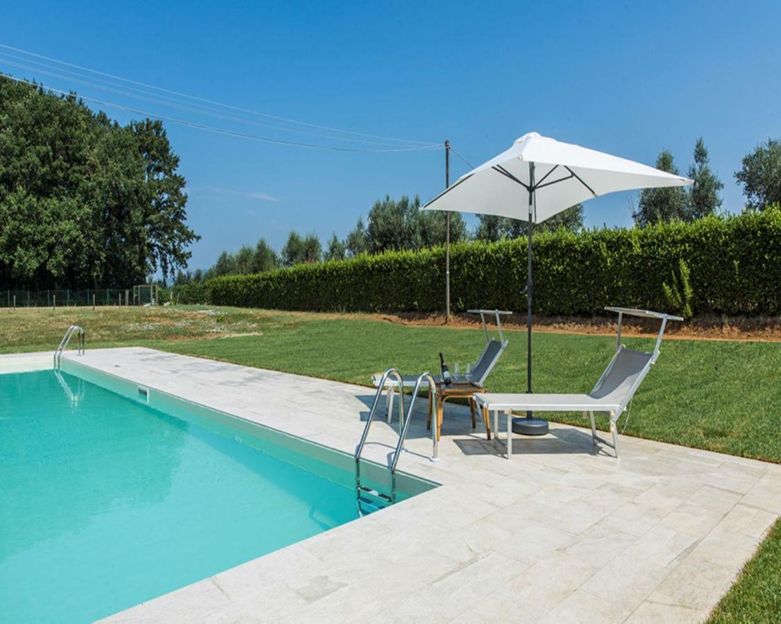 لاسترا أَ سينيا Villa Piandaccoli المظهر الخارجي الصورة